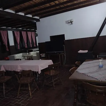 Ostanak kod kuće Prenociste Lipov Lad Negotin